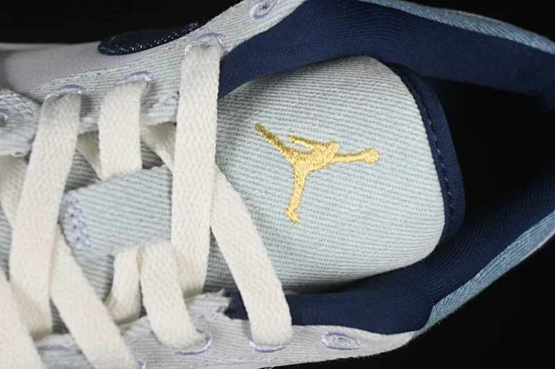 All categories Air Jordan Jordan series basketball shoes Air Jordan 1 Low G version pure original Air Jordan 1 Low "Canadian Tuxedo" AJ1 Joe 1 cowboy trend low-top basketball shoes IH0648-141